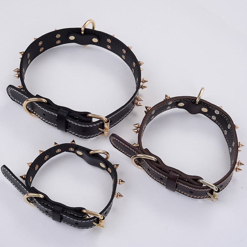 Metal Rivet Cowhide Dog Collar