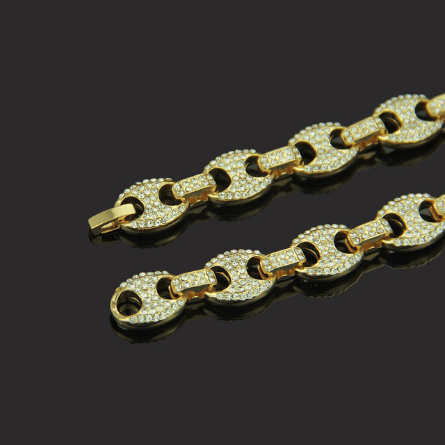 Gucci Link Diamond Dog Chain